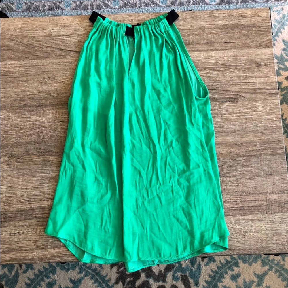 Green Blouse // Jennifer Lopez